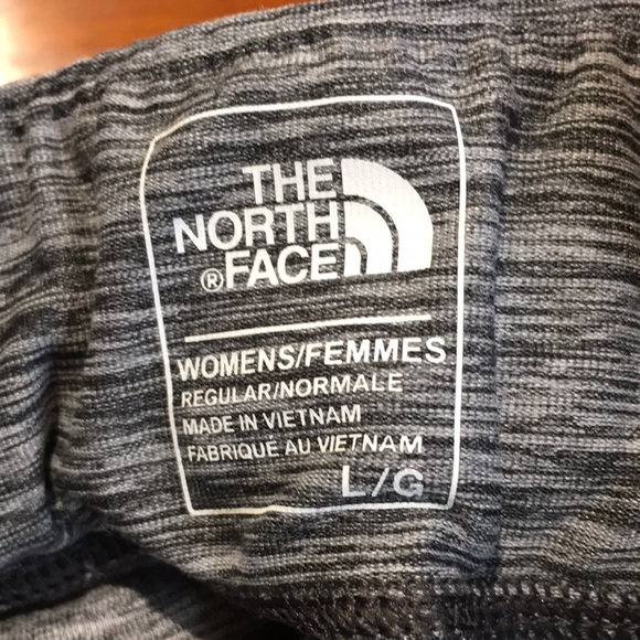 The North Face gray cropped joggers size Large - Picture 4 of 6
